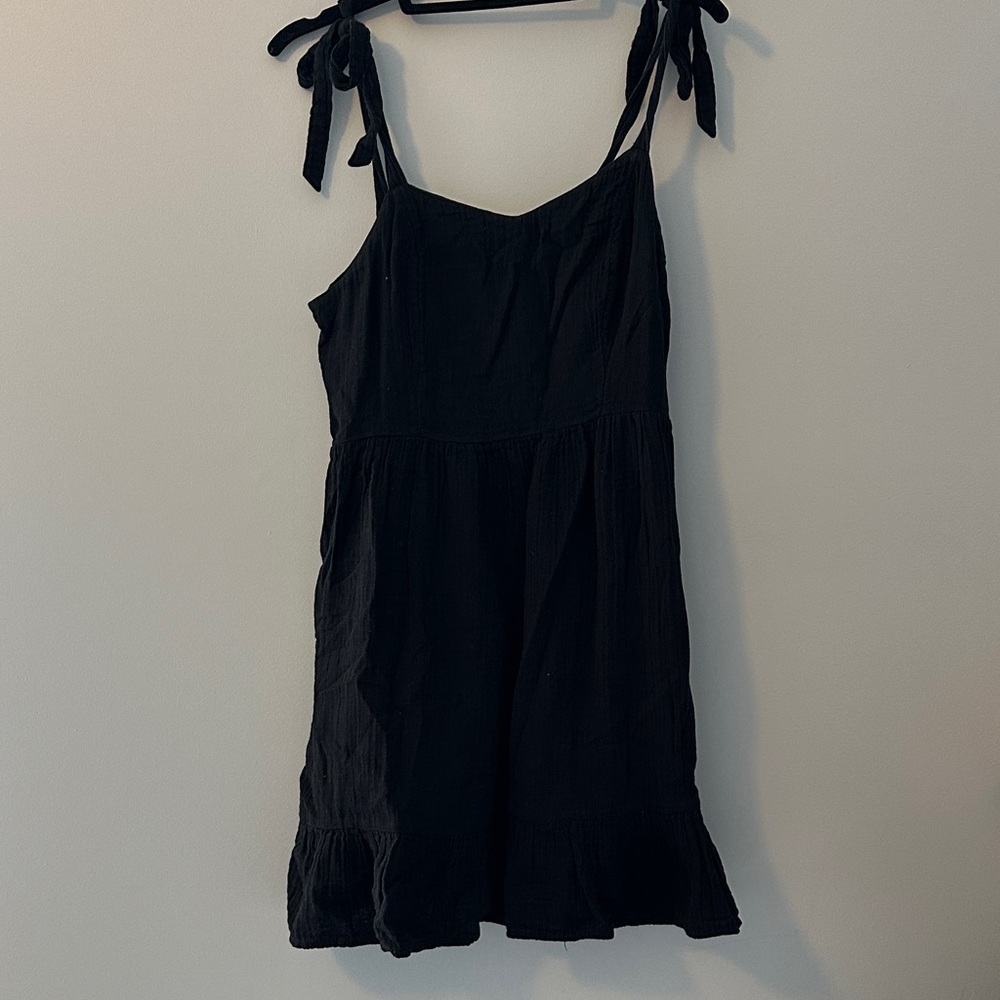 Old Navy Elegant Black Dress